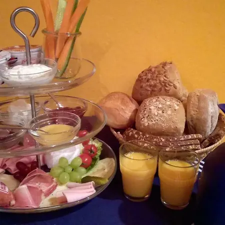 Pauly Guest house 3*